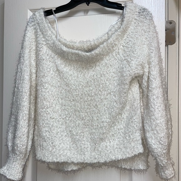 Rue 21 Medium Sweater - Picture 1 of 2